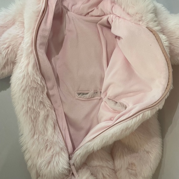 Baby pink faux fur bunting bag - Picture 3 of 3